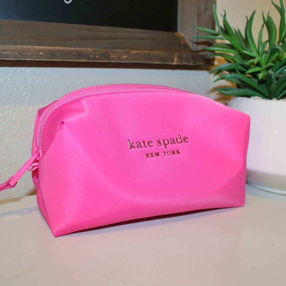 Kate Spade Medium Cosmetic Case